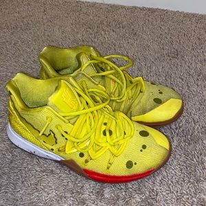 Very worn down but still has much life left in them SpongeBob kyrie 5
